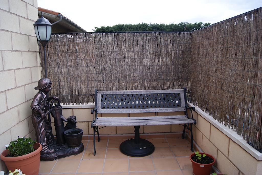 Hostal Penacardena Igea Exterior foto