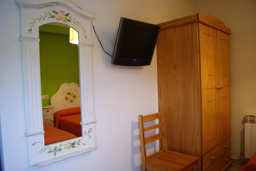 Hostal Penacardena Igea Exterior foto